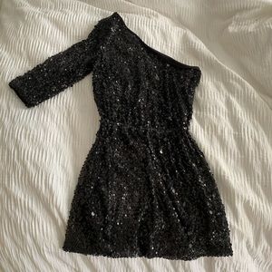 NWOT Forever 21 matte sequin one shoulder dress S
